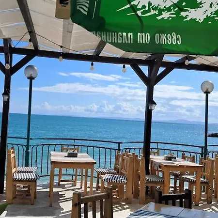 Apollon-6 Sea Breeze Appartement *