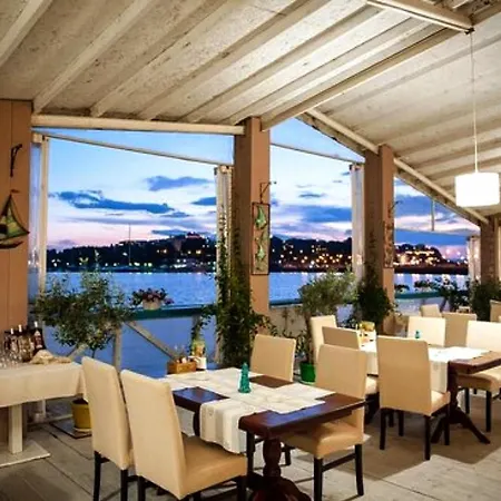 Apolon-7 Sea Breeze Apartman